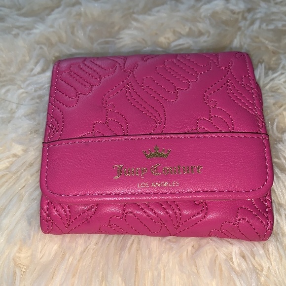 Juicy Couture - Vintage Pink Wallet - Picture 2 of 7